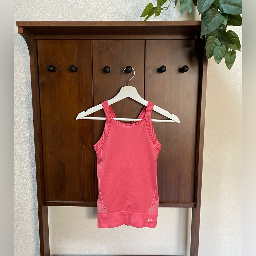 Nike Pink High Neck Tank with Built in Bra (Size XS/S)